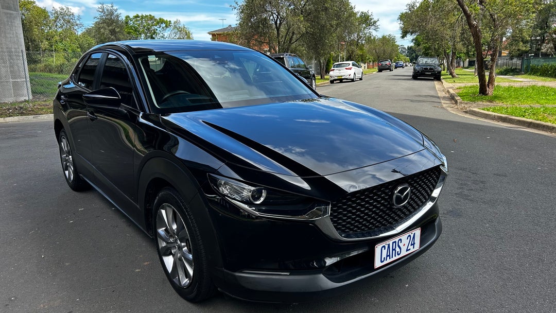 Right Front Diagonal (45- Degree) View