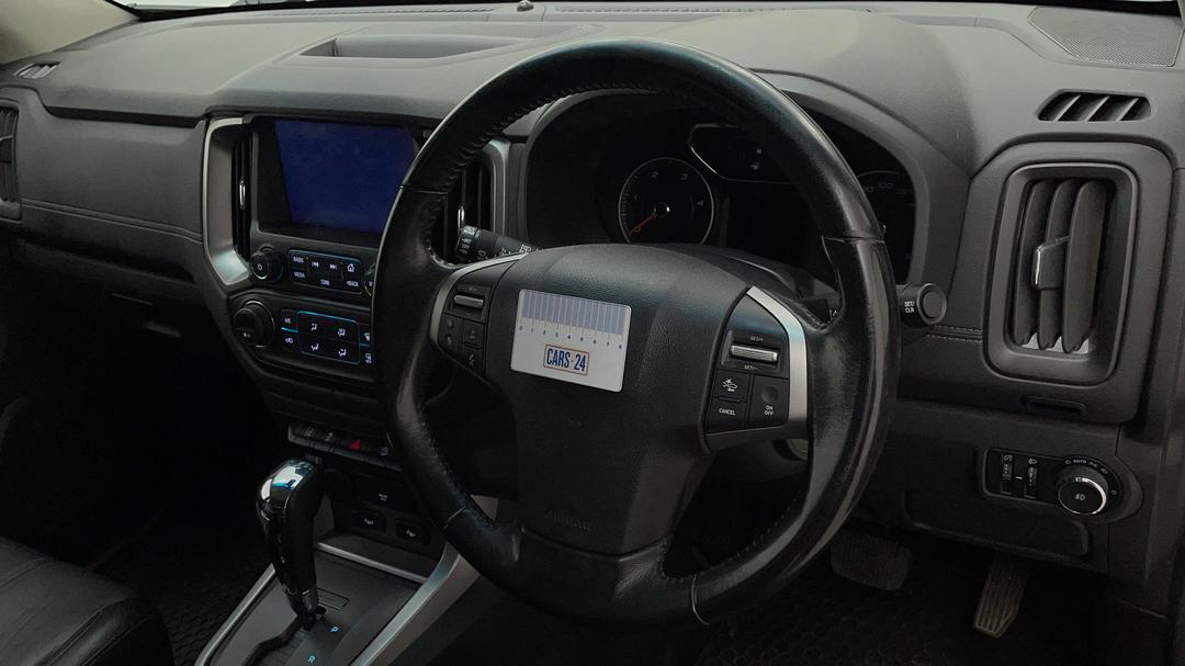2018 Holden Trailblazer Ltz (4x4), Automatic, 131731 km, Steering Wheel Body Wear