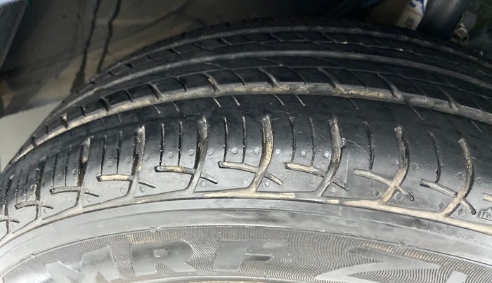 2018 Maruti Baleno DELTA 1.2 K12, Petrol, Manual, 21,684 km, Right Front Tyre Tread