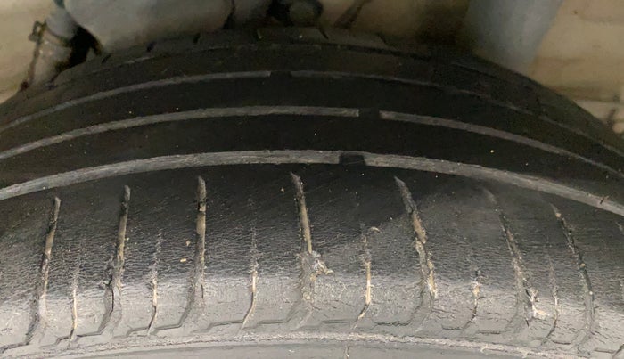 2020 Hyundai VENUE SX 1.0 TURBO, Petrol, Manual, 44,027 km, Left Rear Tyre Tread