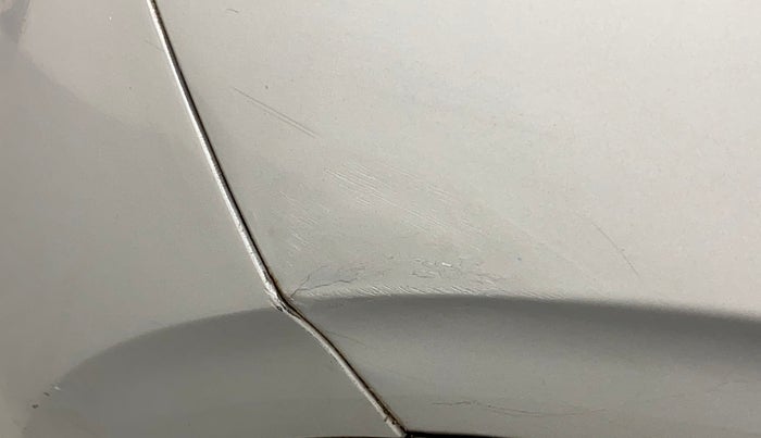 2020 Hyundai VENUE SX 1.0 TURBO, Petrol, Manual, 44,027 km, Right quarter panel - Minor scratches
