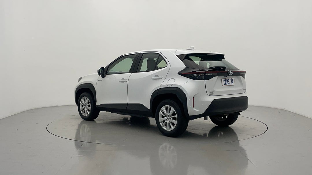 Left Back Diagonal (45- Degree) View