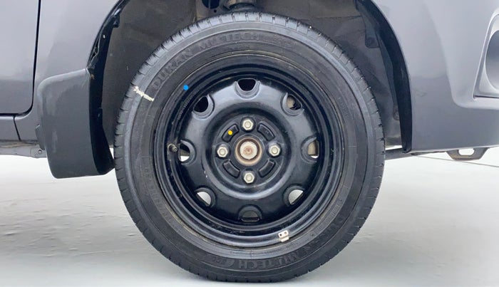 2017 Maruti Alto K10 VXI P, Petrol, Manual, 44,424 km, Right Front Wheel