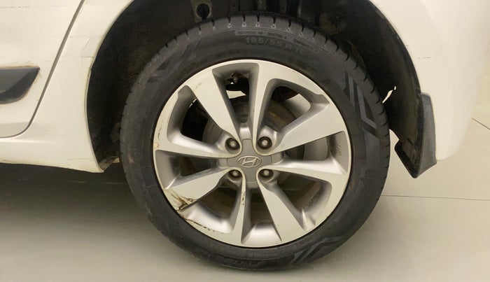 2014 Hyundai Elite i20 SPORTZ 1.2, Petrol, Manual, 58,215 km, Left Rear Wheel