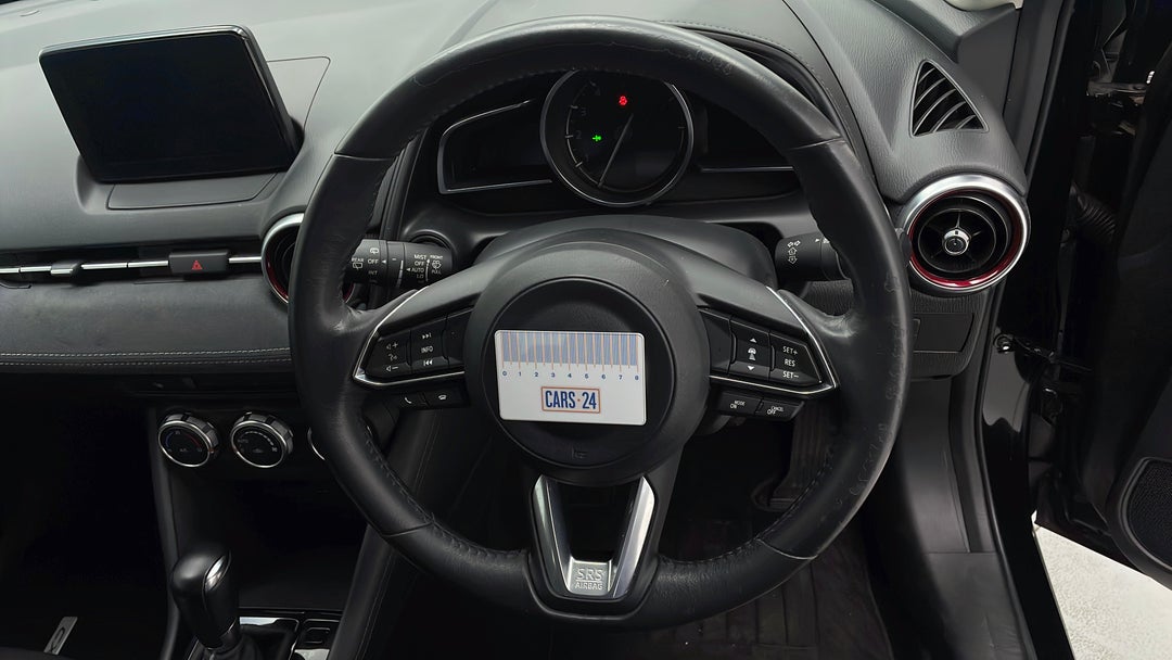 2019 Mazda CX-3 Akari (fwd), Automatic, 33881 km, Steering Wheel Body Wear