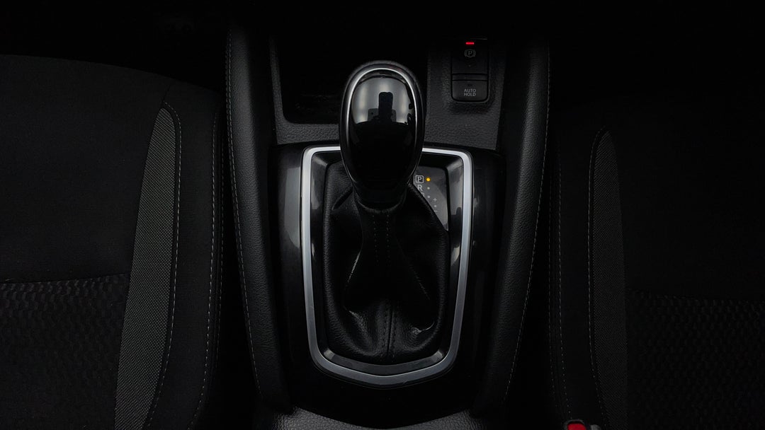 2019 Nissan Qashqai St, Automatic, 73958 km, Gear Lever 
