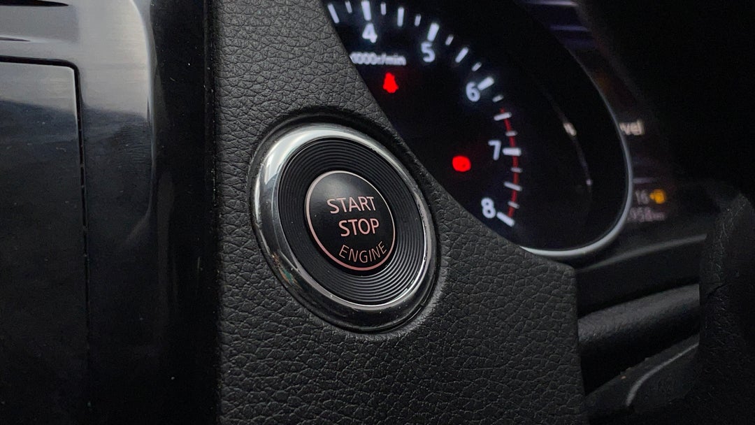 2019 Nissan Qashqai St, Automatic, 73958 km, Keyless / Button Start