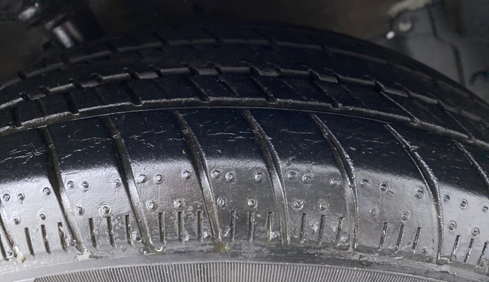 2019 Maruti Celerio ZXI D, Petrol, Manual, 31,167 km, Right Front Tyre Tread