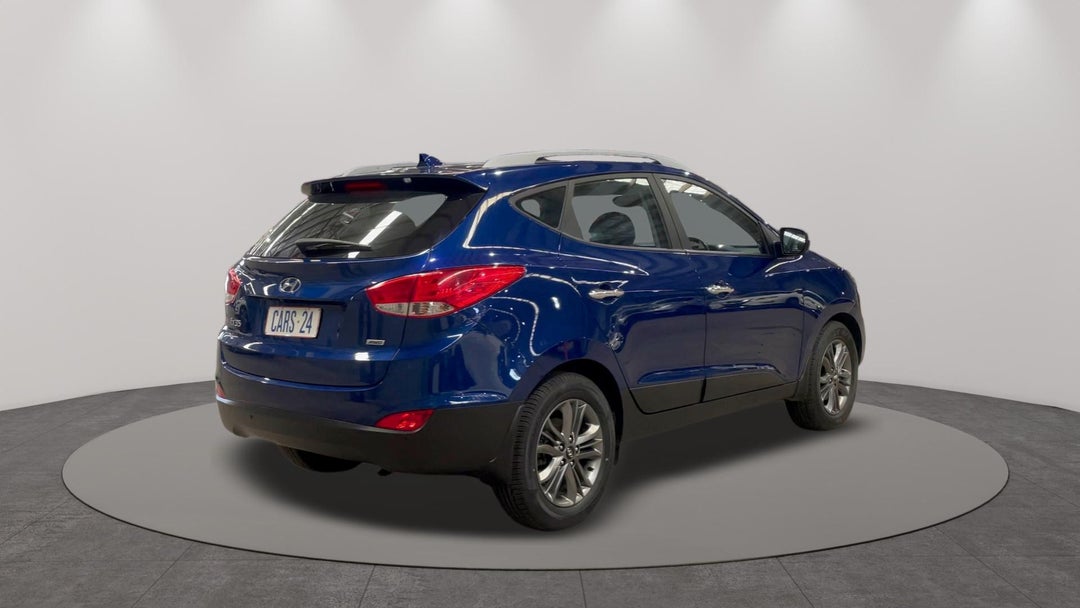 Right Back Diagonal (45- Degree) View