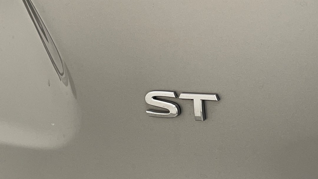 Badge (Boot Right Side)