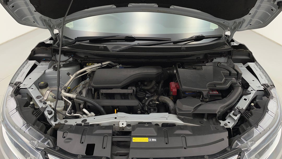 Open Bonnet (Engine)