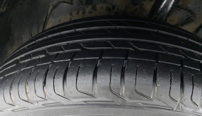 2021 Tata NEXON XM 1.2, Petrol, Manual, 19,080 km, Left Front Tyre Tread