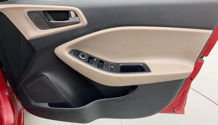2015 Hyundai Elite i20 ASTA 1.2, Petrol, Manual, 86,742 km, Driver Side Door Panels Control