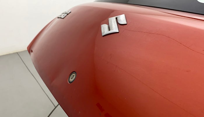 2013 Maruti Swift VXI, Petrol, Manual, 61,745 km, Dicky (Boot door) - Minor scratches