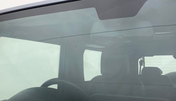 2021 Mahindra Thar LX PETROL HT 4WD AT, Petrol, Automatic, 41,116 km, Front windshield - Minor spot on windshield