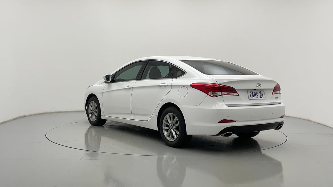 Left Back Diagonal (45- Degree) View