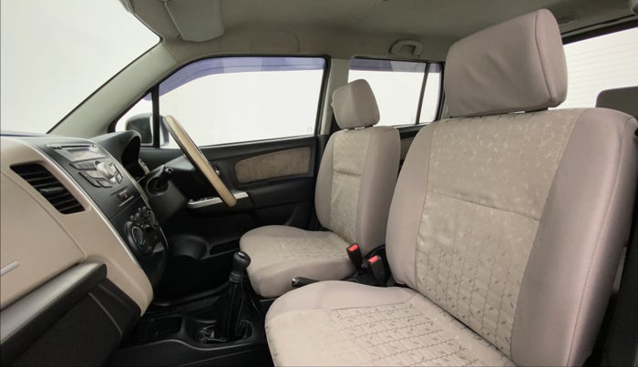 2014 Maruti Wagon R 1.0 VXI, Petrol, Manual, 87,734 km, Right Side Front Door Cabin