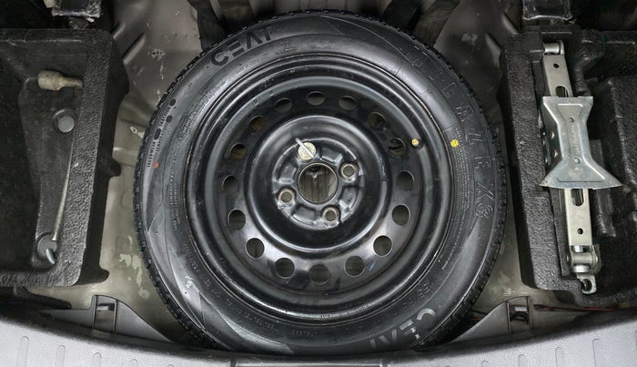 2014 Maruti Wagon R 1.0 VXI, Petrol, Manual, 87,734 km, Spare Tyre