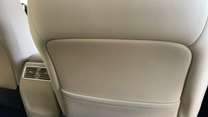 NISSAN ALTIMA-Seat RHS Front Scratch
