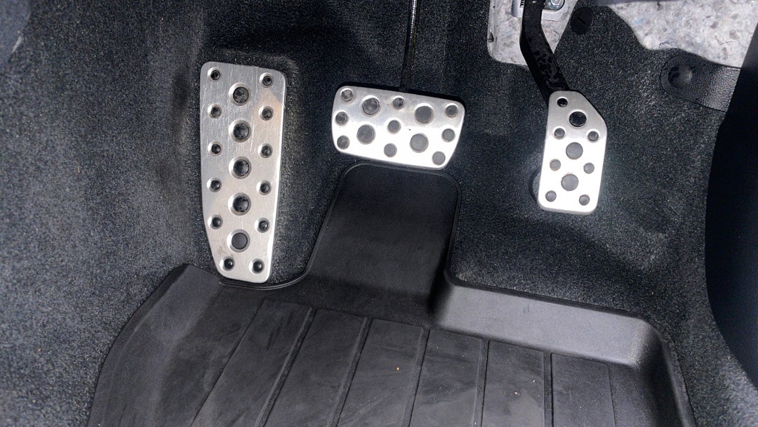 Pedals and Footmat