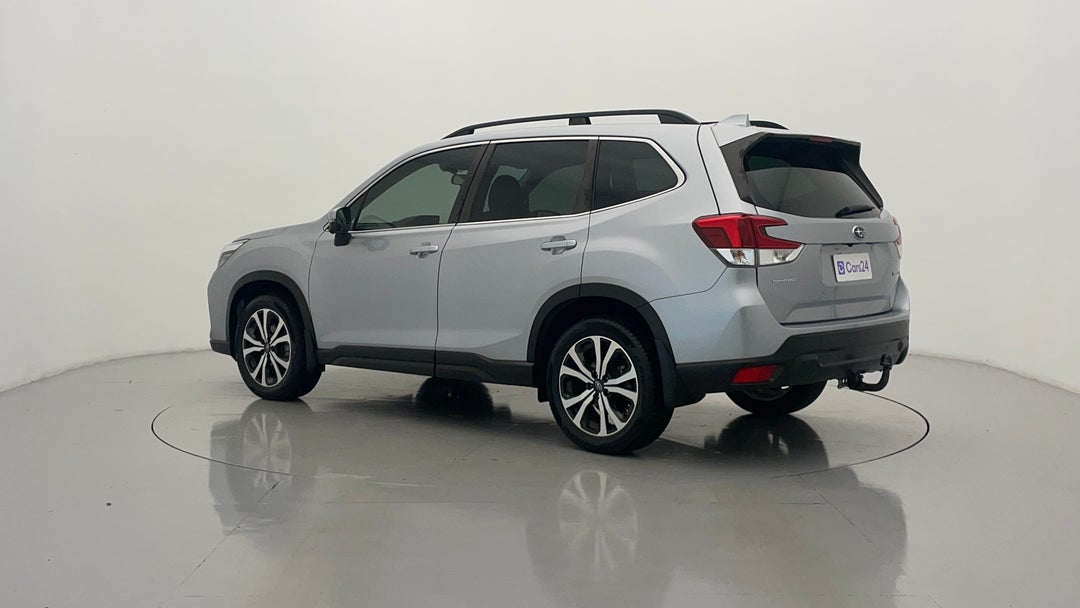 Left Back Diagonal (45- Degree) View