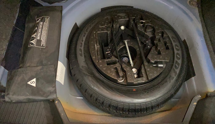 2019 Volkswagen Ameo COMFORTLINE 1.0L, Petrol, Manual, 54,390 km, Spare Tyre
