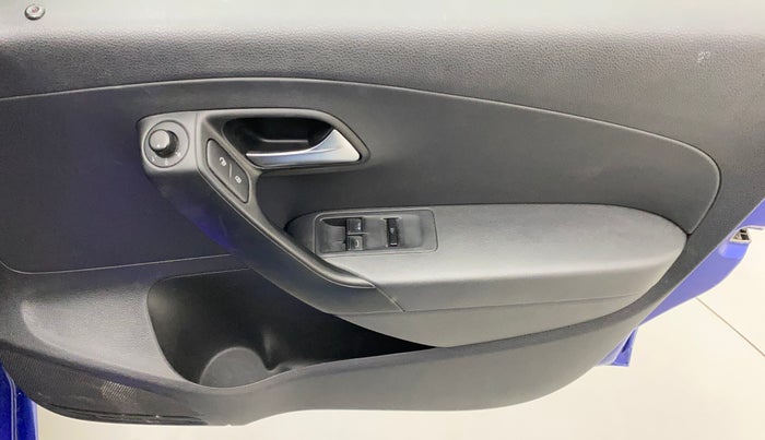 2019 Volkswagen Ameo COMFORTLINE 1.0L, Petrol, Manual, 54,390 km, Driver Side Door Panels Control