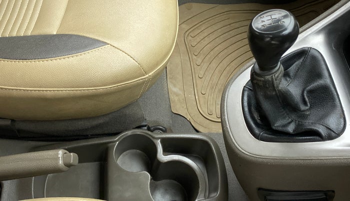 2014 Hyundai i10 MAGNA 1.1 IRDE2, Petrol, Manual, 39,542 km, Gear Lever