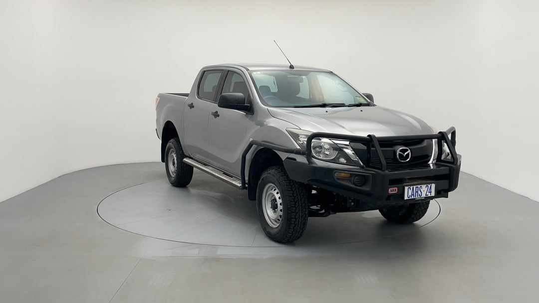 Right Front Diagonal (45- Degree) View