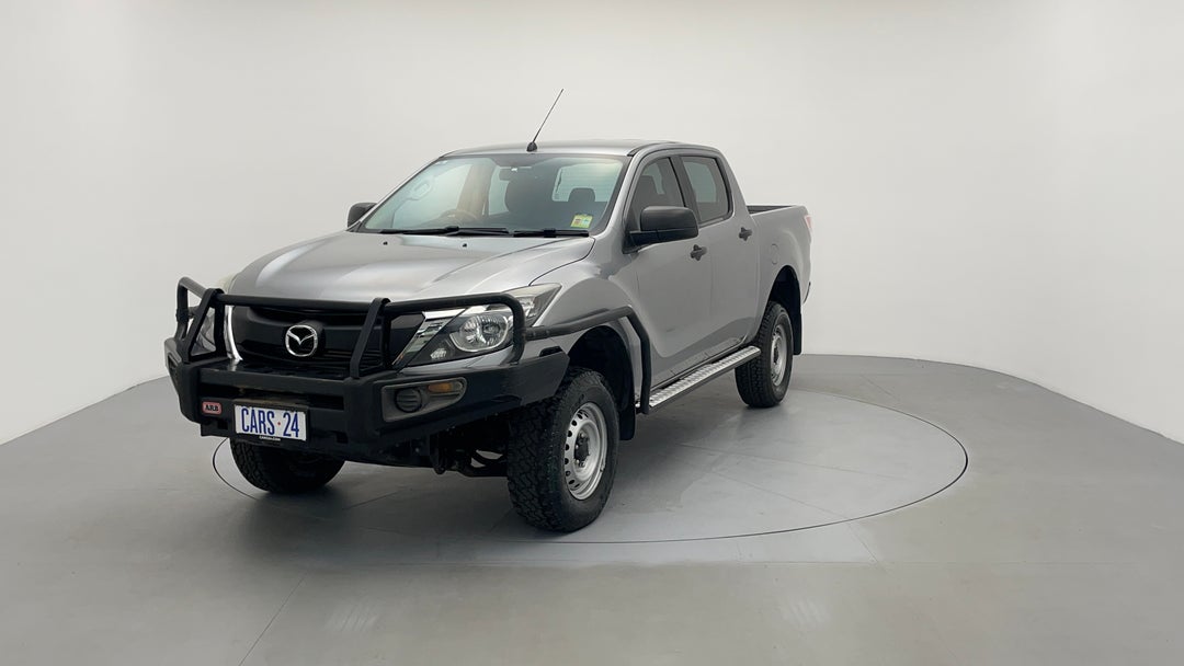 Left Front Diagonal (45- Degree) View