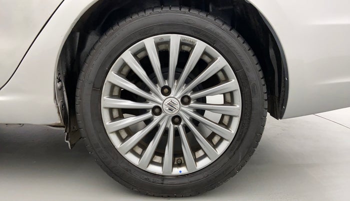 2016 Maruti Ciaz ZXI PLUS, CNG, Manual, 93,550 km, Left Rear Wheel
