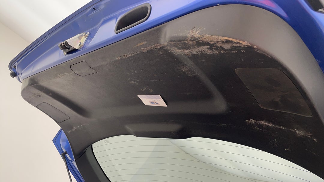 Boot / Tailgate Boot Lid Fade