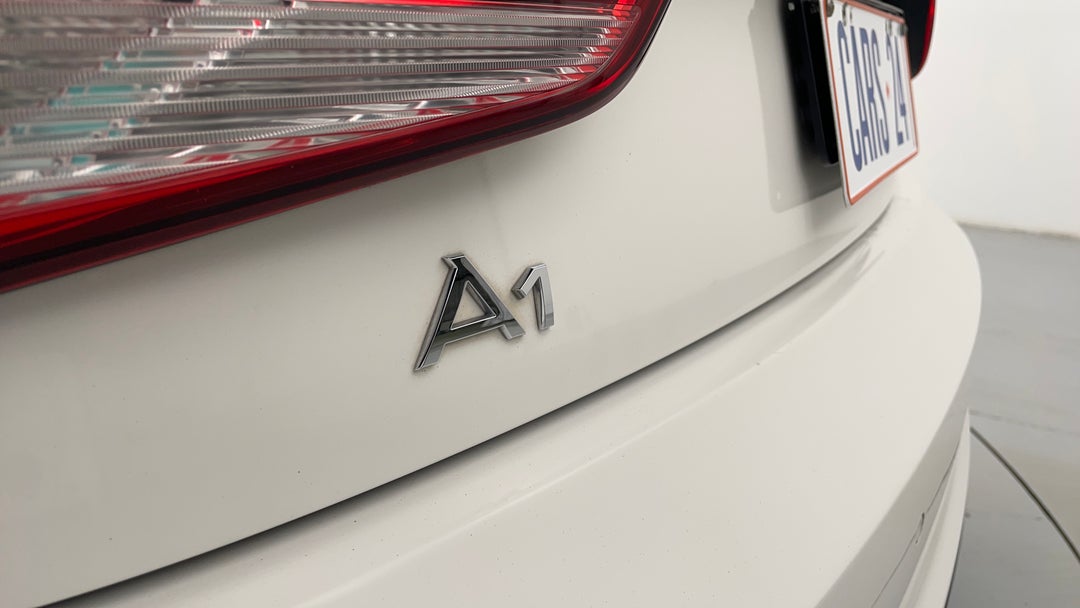 2016 Audi A1 Sportback 1.4 Tfsi Sport, Automatic, 83707 km, Badge (Boot Left Side)