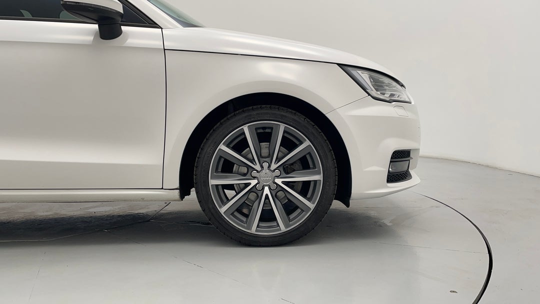 2016 Audi A1 Sportback 1.4 Tfsi Sport, Automatic, 83707 km, Right Front Wheel