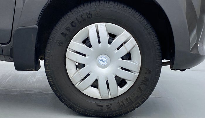 2015 Maruti Alto 800 LXI, Petrol, Manual, 42,501 km, Right Front Wheel