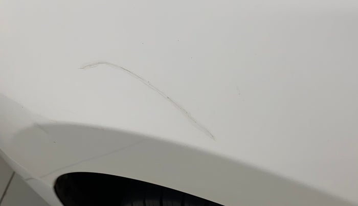 2018 Hyundai Verna 1.4 EX PETROL, Petrol, Manual, 70,650 km, Left fender - Minor scratches