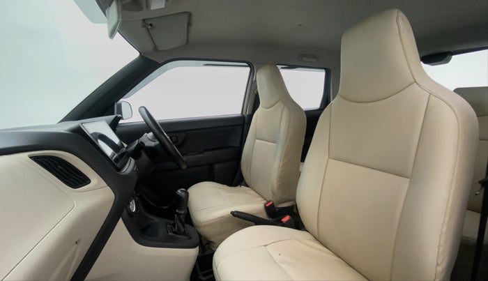 2019 Maruti New Wagon-R LXI CNG 1.0 L, CNG, Manual, 50,620 km, Right Side Front Door Cabin