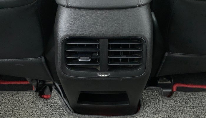 2019 MG HECTOR SHARP DCT PETROL, Petrol, Automatic, 40,413 km, Rear AC Vents