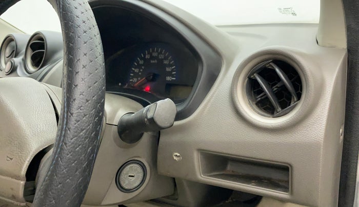 2014 Datsun Go T, Petrol, Manual, 66,548 km, Dashboard - Minor damage