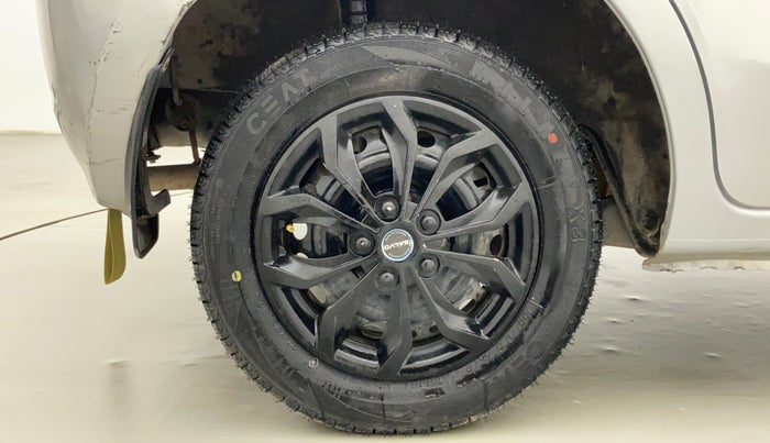 2014 Datsun Go T, Petrol, Manual, 66,548 km, Right Rear Wheel