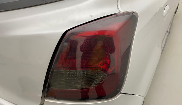 2014 Datsun Go T, Petrol, Manual, 66,548 km, Right tail light - Faded