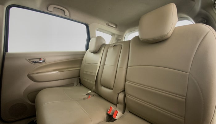2017 Maruti Ertiga VXI ABS, Petrol, Manual, 38,752 km, Right Side Rear Door Cabin