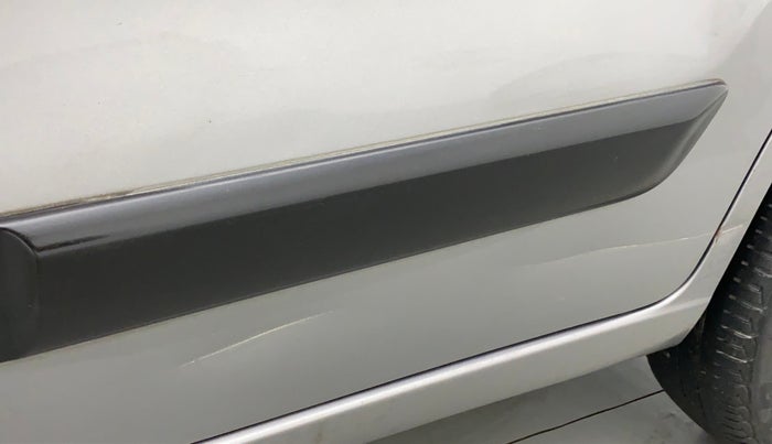 2013 Maruti Wagon R 1.0 VXI, Petrol, Manual, 62,153 km, Rear left door - Slightly dented