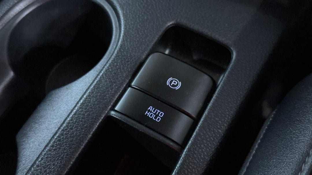 2021 Kia Seltos Sport+ (fwd), Automatic, 112619 km, Handbrake