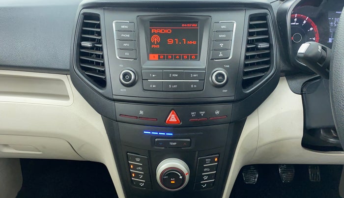 2021 Mahindra XUV300 1.2 W6 MT, Petrol, Manual, 9,135 km, Air Conditioner