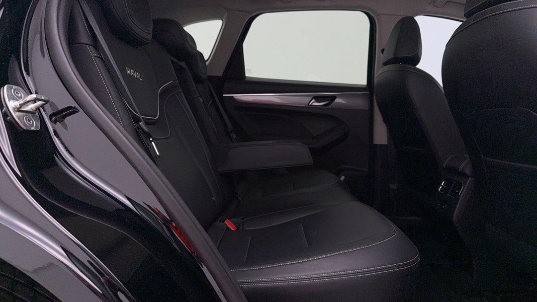 2021 GWM Haval Jolion Ultra, Automatic, 65945 km, Right Side Rear Door Cabin View