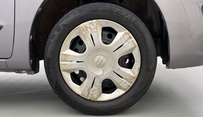 2013 Maruti Wagon R 1.0 VXI, Petrol, Manual, 76,789 km, Right Front Wheel