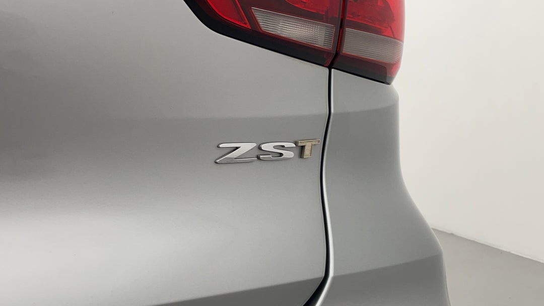 Badge (Boot Right Side)