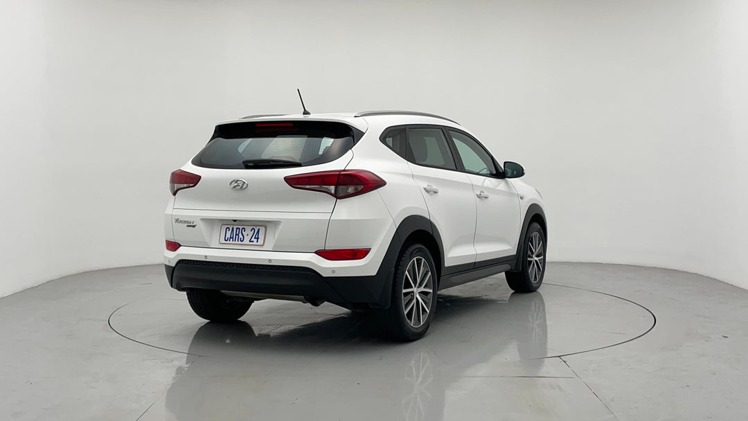 Right Back Diagonal (45- Degree) View