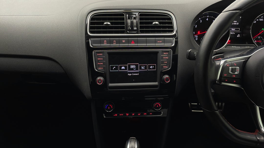 2015 Volkswagen Polo Gti, Automatic, 54815 km, Center Console